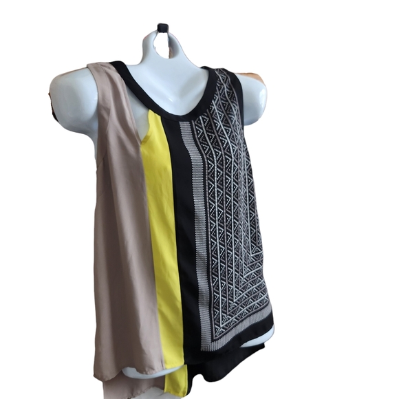 BCBGMaxazria Color Block Contemporary Sleeveless Asymmetrical Cut Out Tunic M - Picture 2 of 13